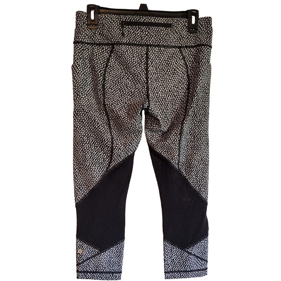 Lululemon Pace Rival Crop Leggings in Scatter Star Women's Size 8 - Picture 2 of 8